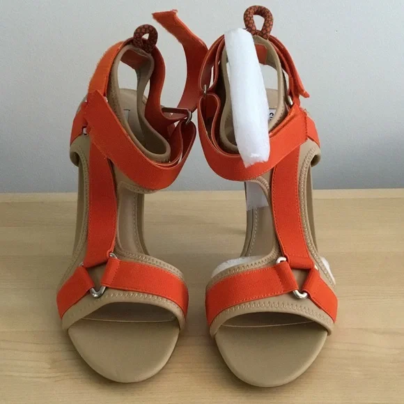 Steve Madden Sandals - Picture 4 of 9